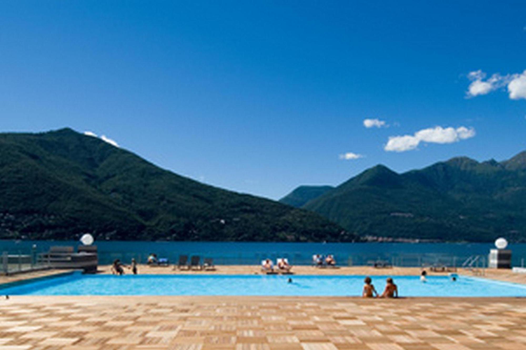 Vista Di Maccagno Fantastico Pool - Happy Rentals Bagian luar foto